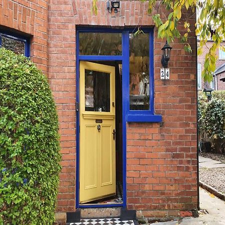 Pass The Keys Colourful, Quirky Artist-Owned 3 Bed Next To Cafes Villa Belfast Eksteriør billede