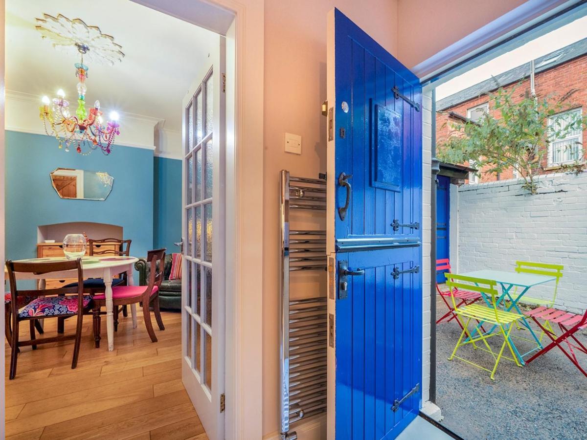 Pass The Keys Colourful, Quirky Artist-Owned 3 Bed Next To Cafes Villa Belfast Eksteriør billede